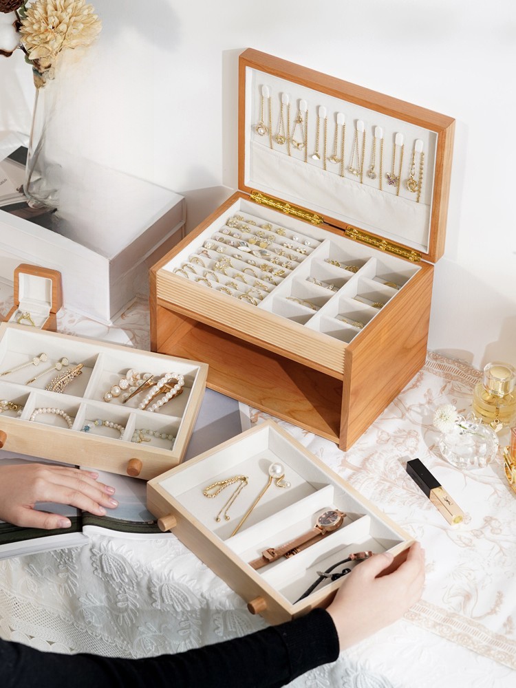 Elegant Wooden Jewelry Box for - مراجعة Wedding Solution وسعره