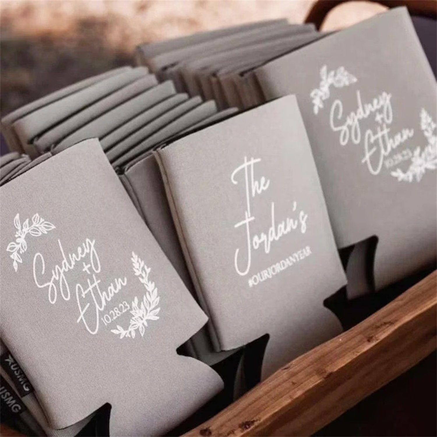Insulated Can Cooler with Cust - مراجعة Supply Wedding Venue وسعره