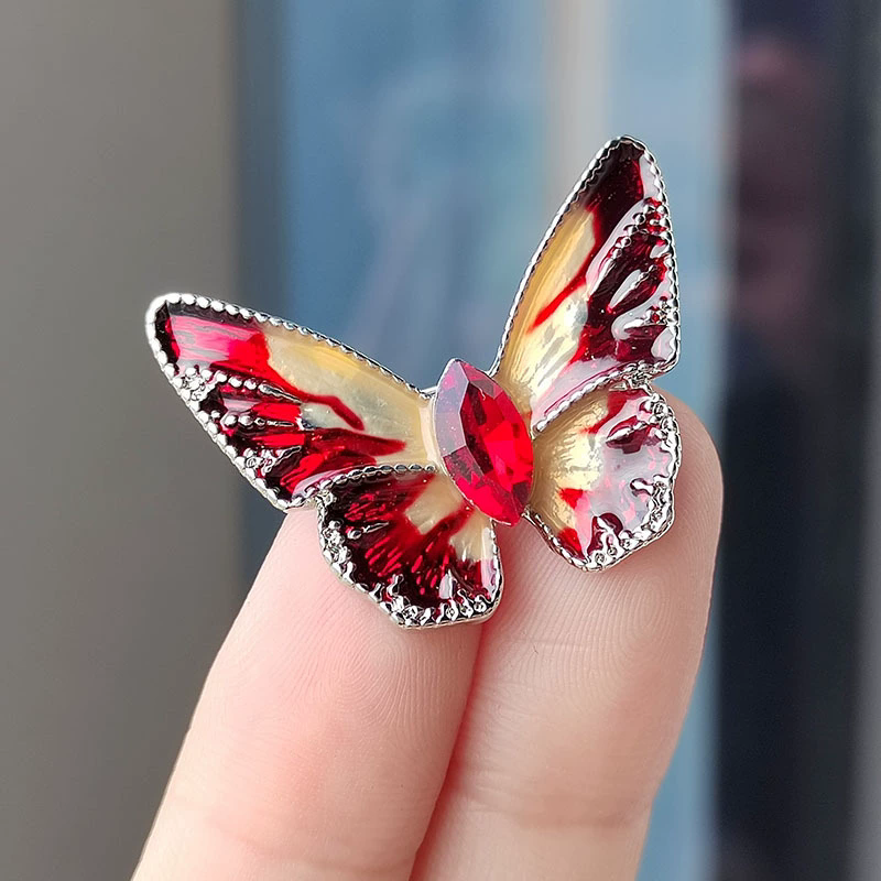 New Arrival Crystal Butterfly  - مراجعة Suit Supply Wedding Party وسعره