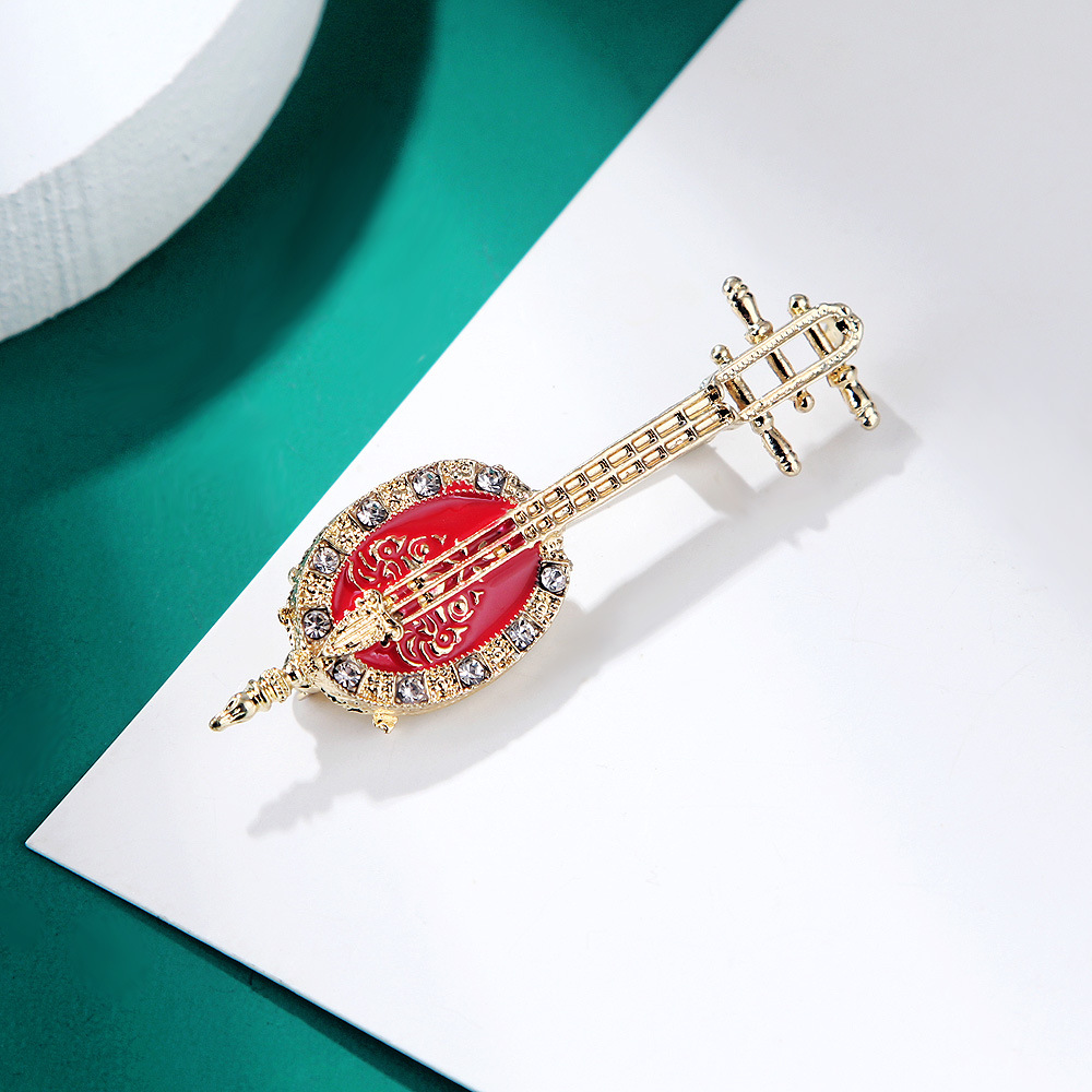 Antique Lute Red Enamel Brooch - مراجعة Suit Supply Wedding Party وسعره